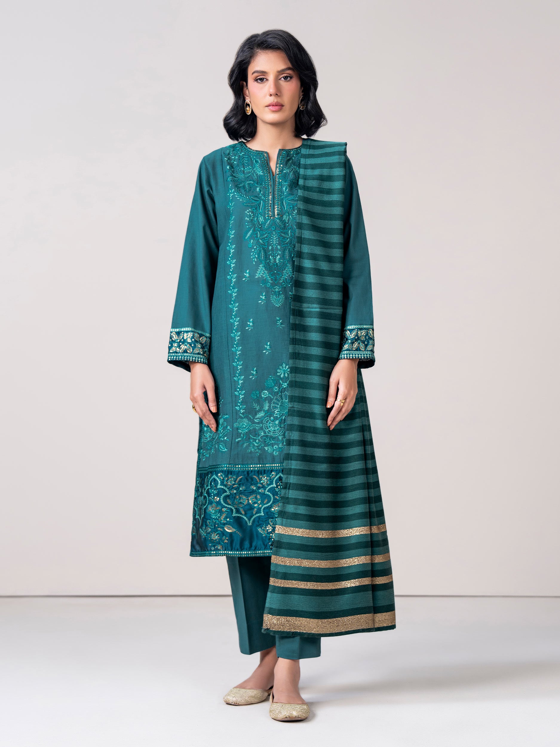 Retail Price: 9,899/-PKR