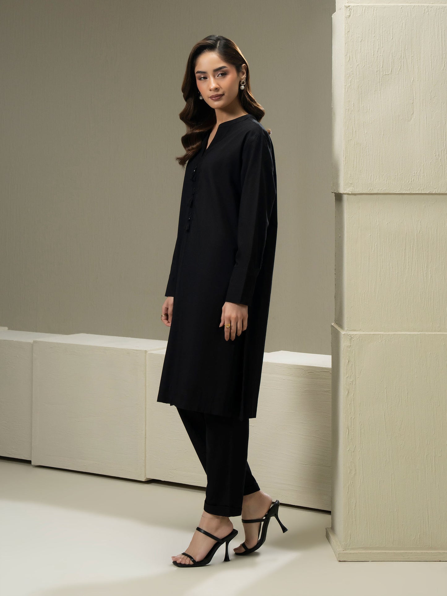 2 Piece Khaddar Suit-Dyed (Pret)