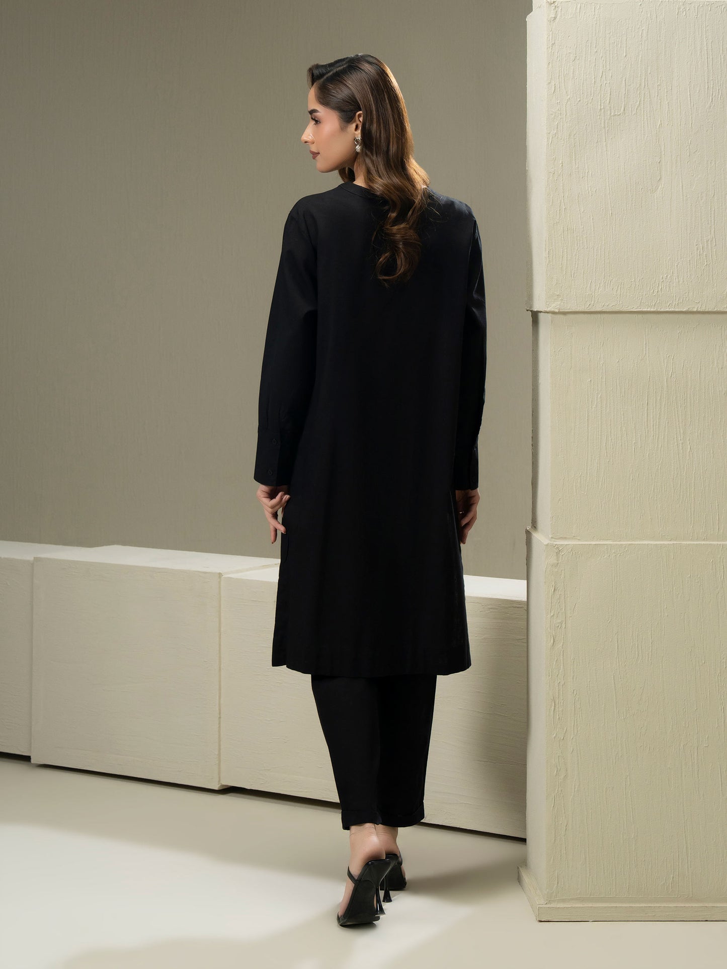 2 Piece Khaddar Suit-Dyed (Pret)