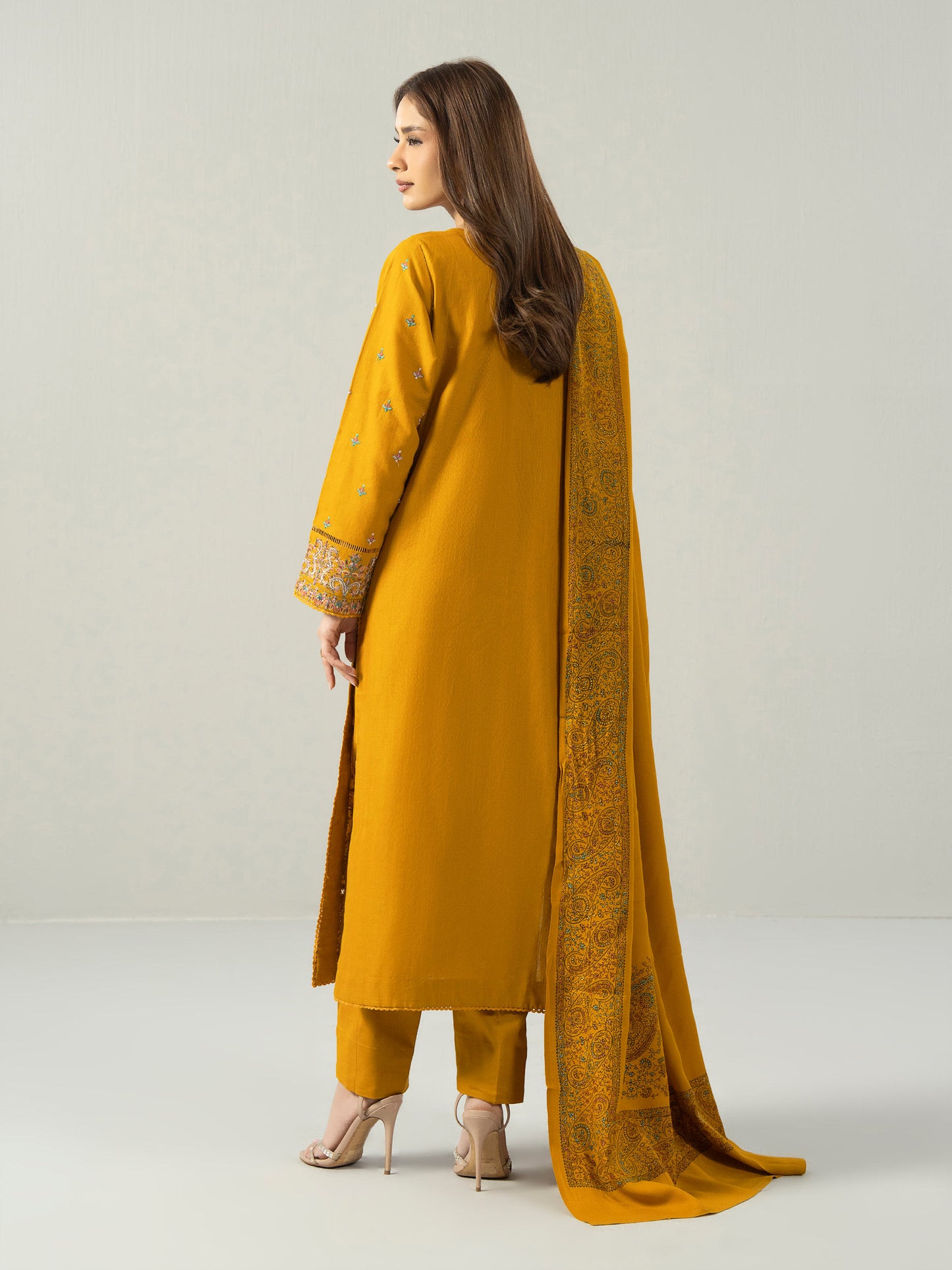 3 Piece Slub Khaddar Suit- Embroidered (Pret)