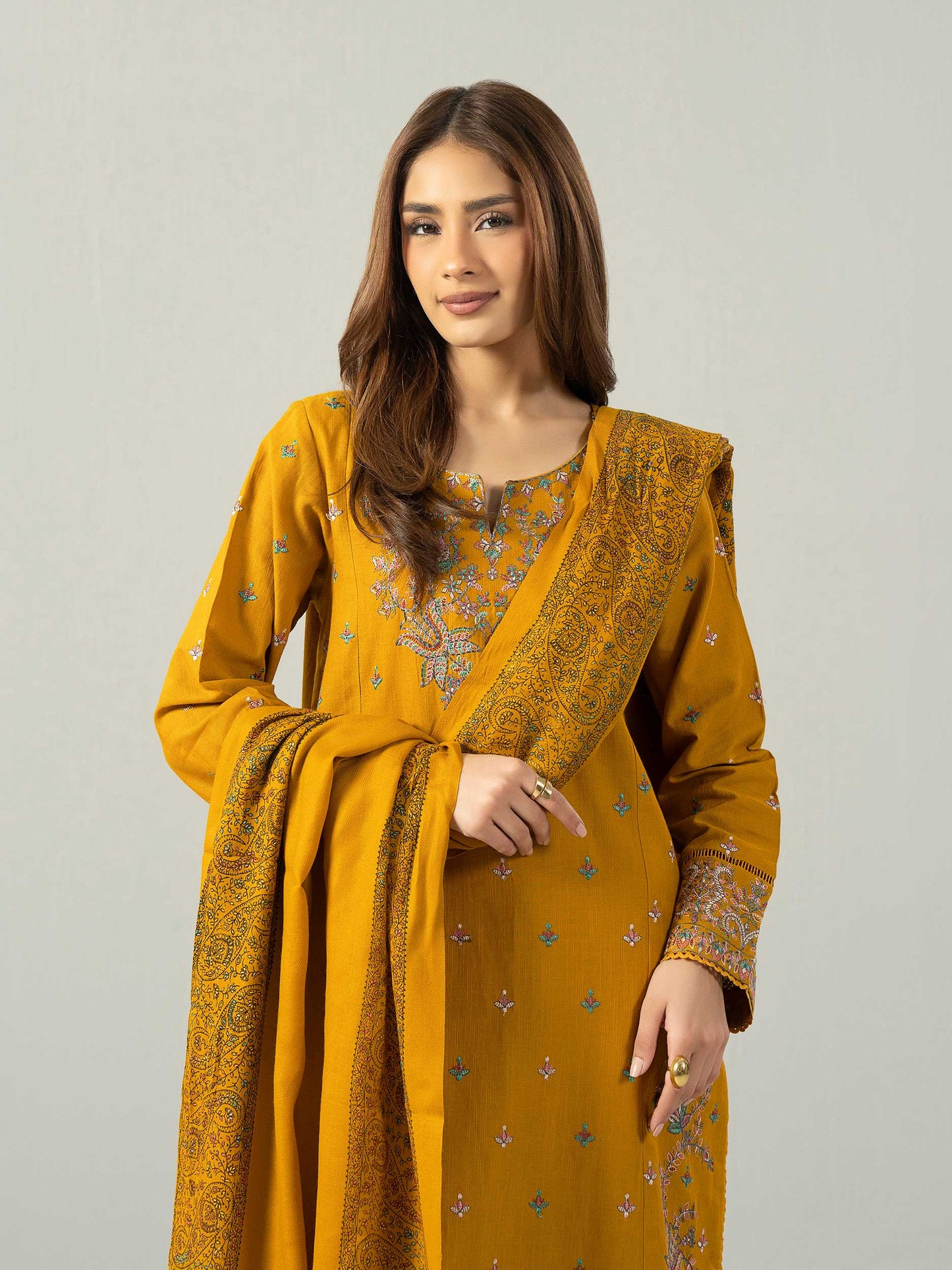 3 Piece Slub Khaddar Suit- Embroidered (Pret)