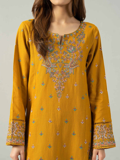 3 Piece Slub Khaddar Suit- Embroidered (Pret)
