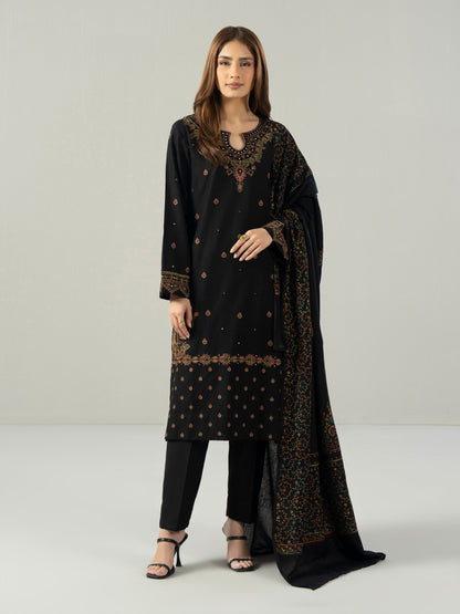 3 Piece Khaddar Suit- Embroidered (Pret)