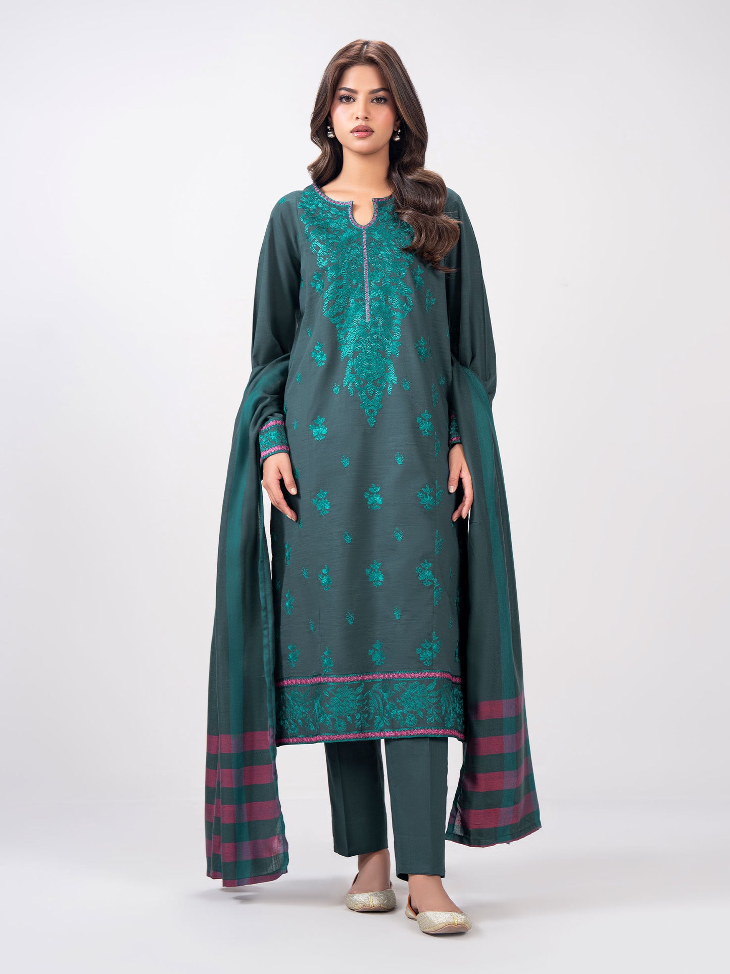 3 Piece Slub Khaddar Suit- Embroidered (Pret)