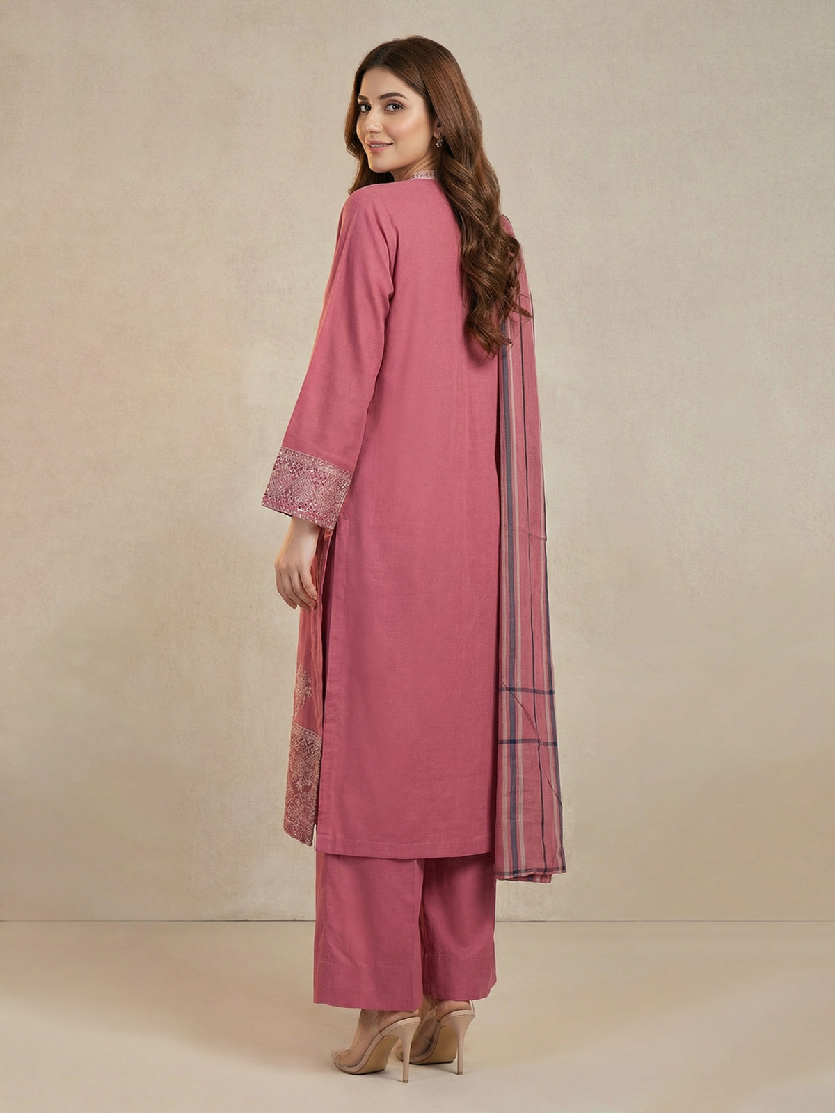 3 Piece Khaddar Suit- Embroidered (Pret)