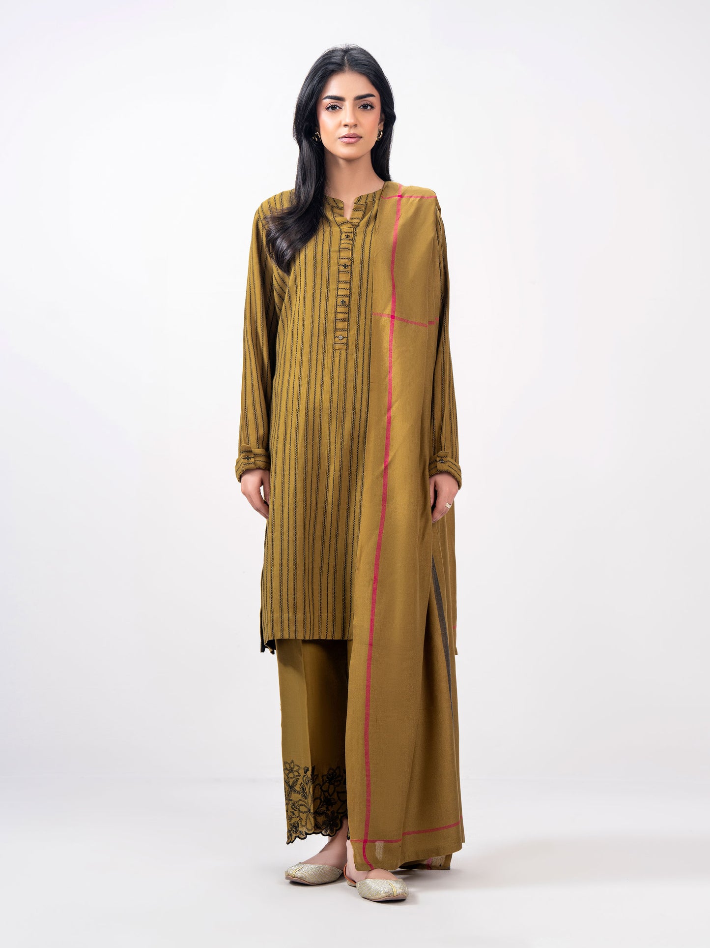3 Piece Yarn Dyed Jacquard Suit- Embroidered (Pret)