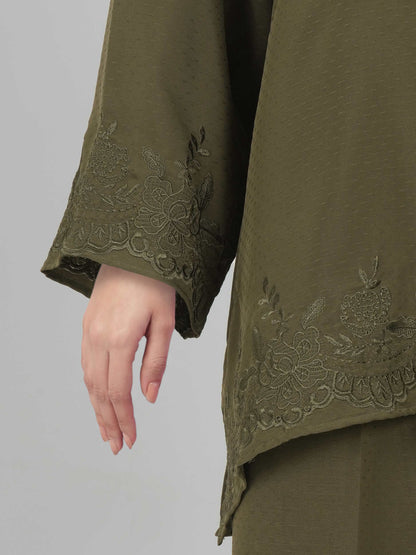 Grip Co-ord Set- Embroidered