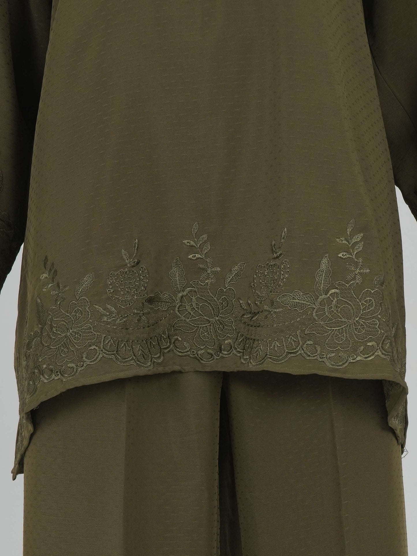 Grip Co-ord Set- Embroidered