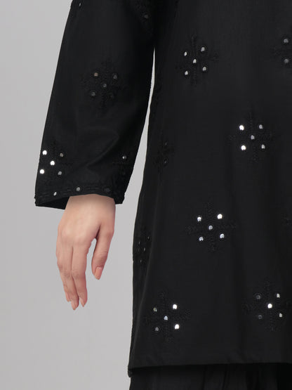 2 Piece Cambric Suit- Embroidered (Pret)