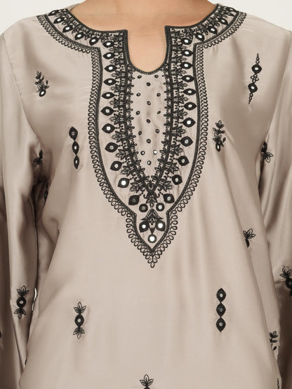2 Piece Silk Suit- Embroidered (Pret)