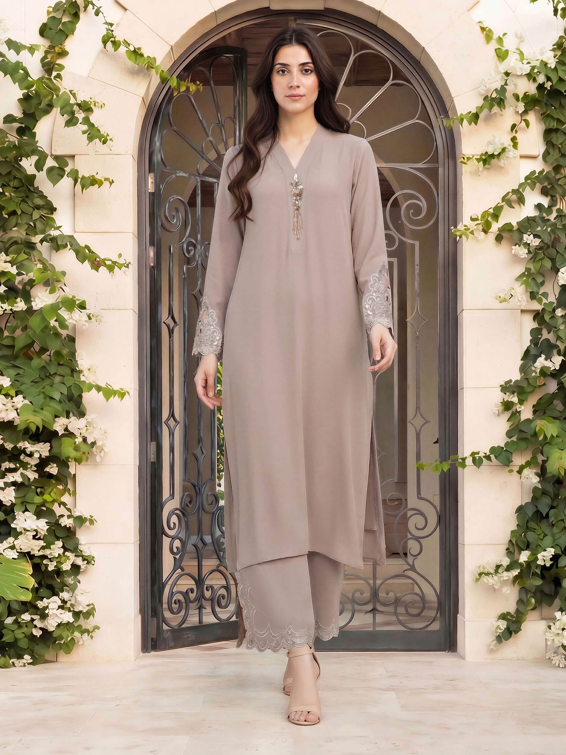 2 Piece Grip Suit- Embroidered (Pret)