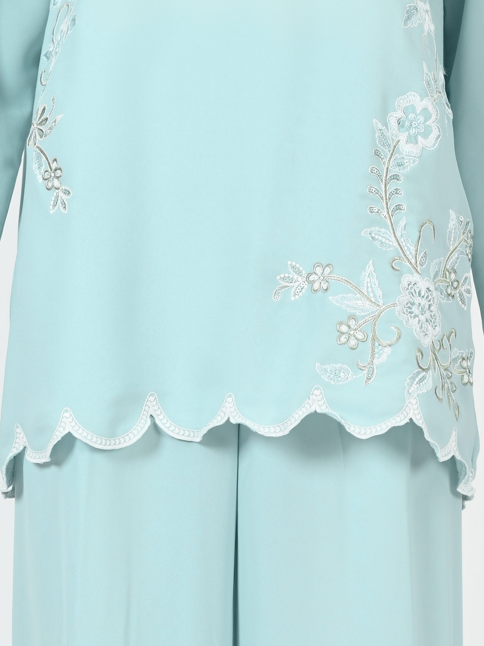 Grip Co-ord Set- Embroidered