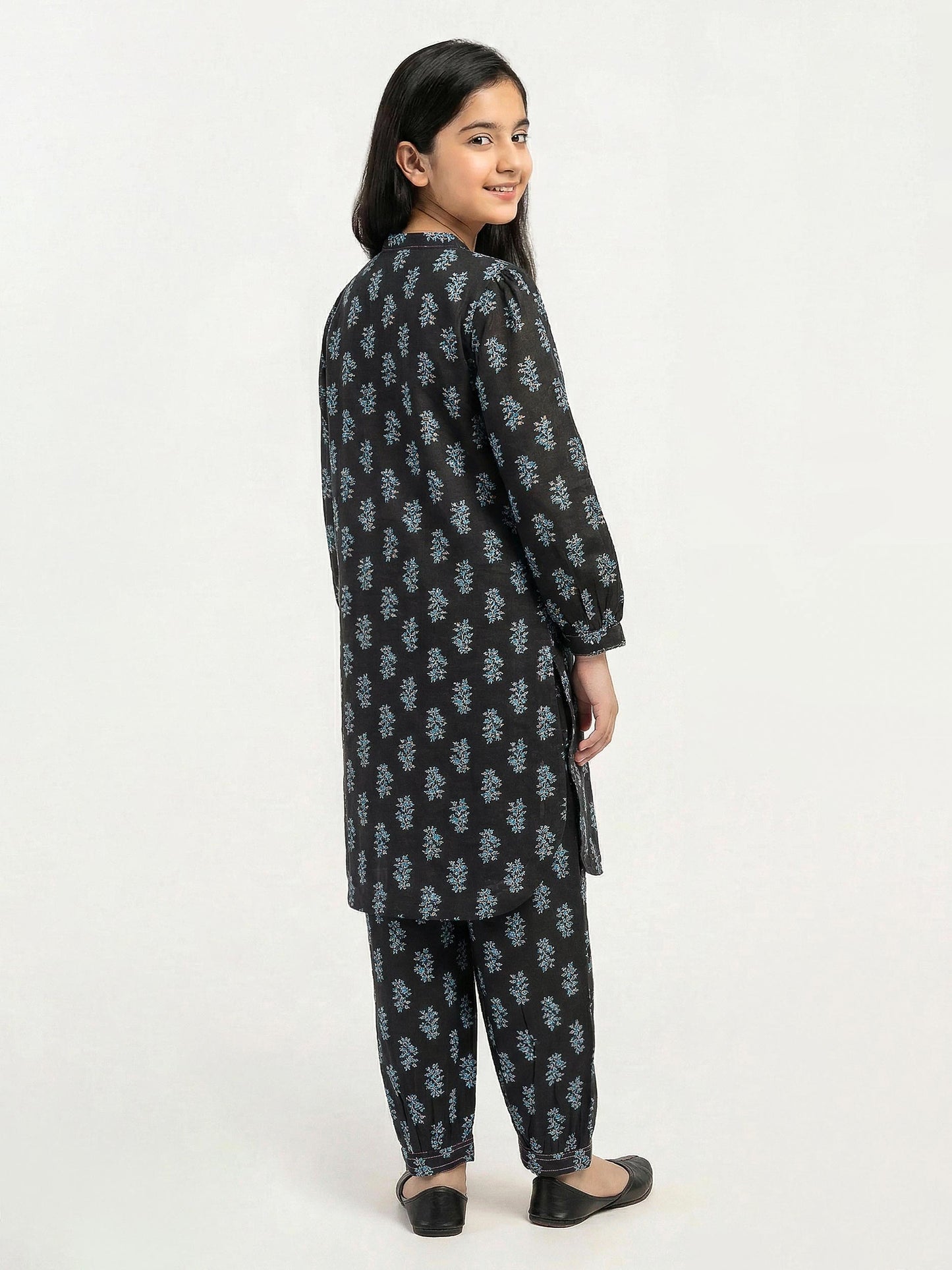 2 Piece Lawn Suit (Pret)