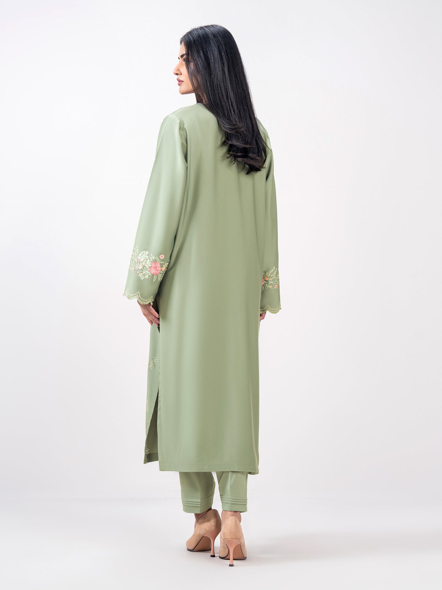 2 Piece Grip Suit- Embroidered (Pret)