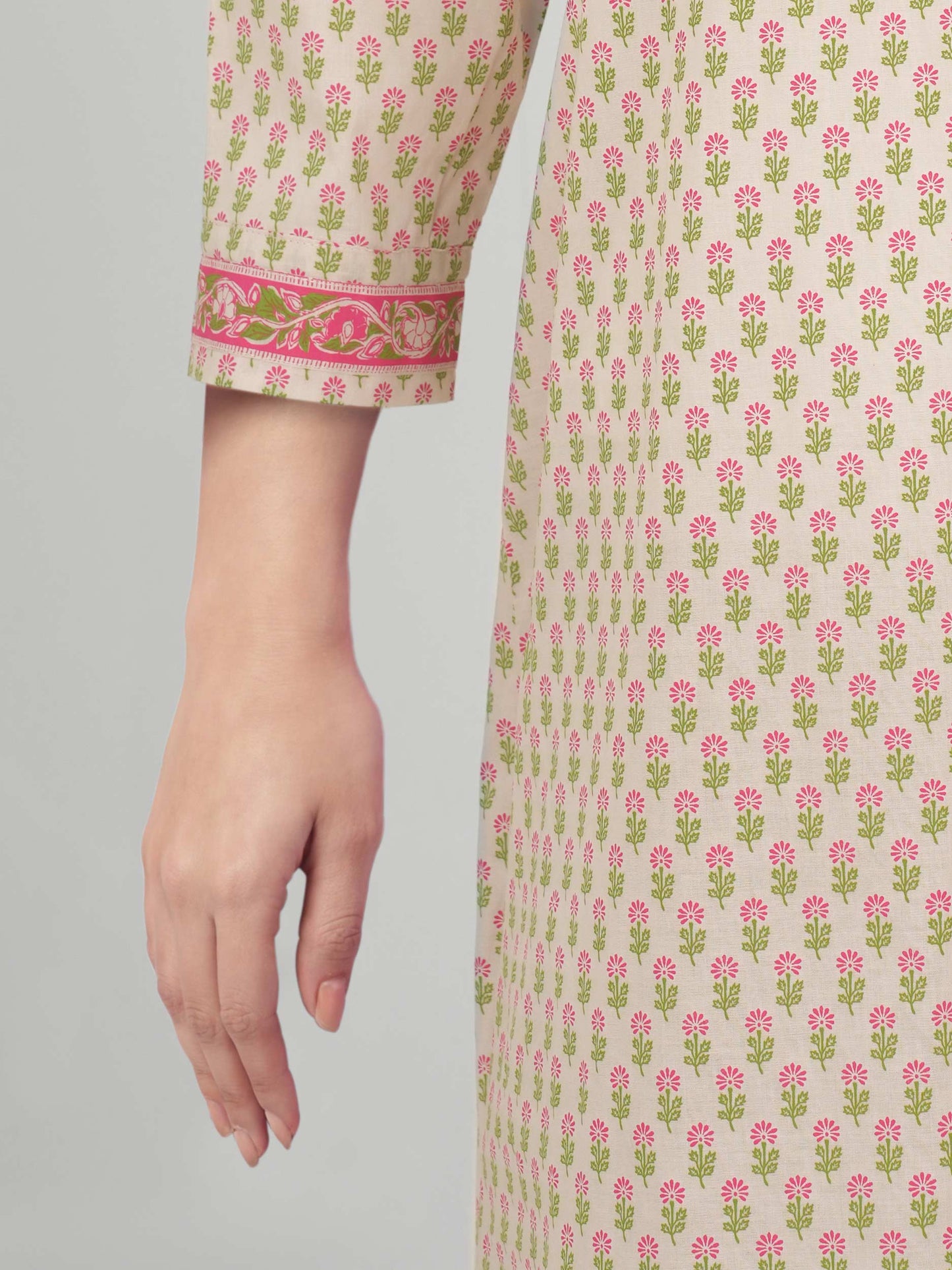 2 Piece Lawn Suit (Pret)