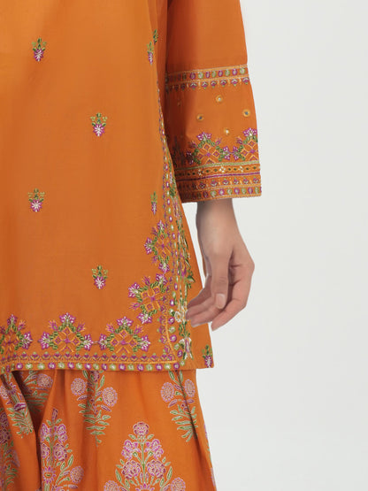 2 Piece Lawn Suit- Embroidered (Pret)