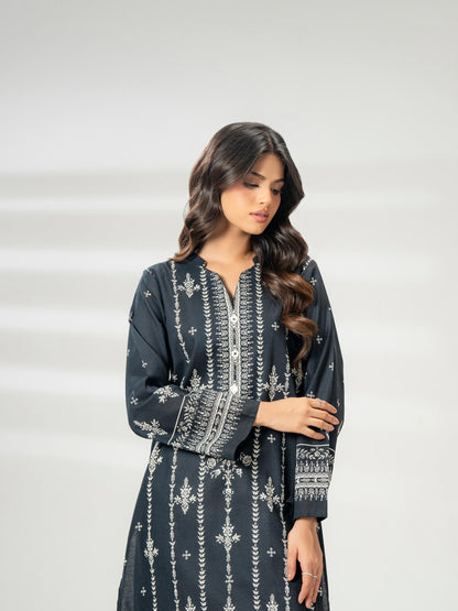 2 Piece Khaddar Suit-Printed (Pret)