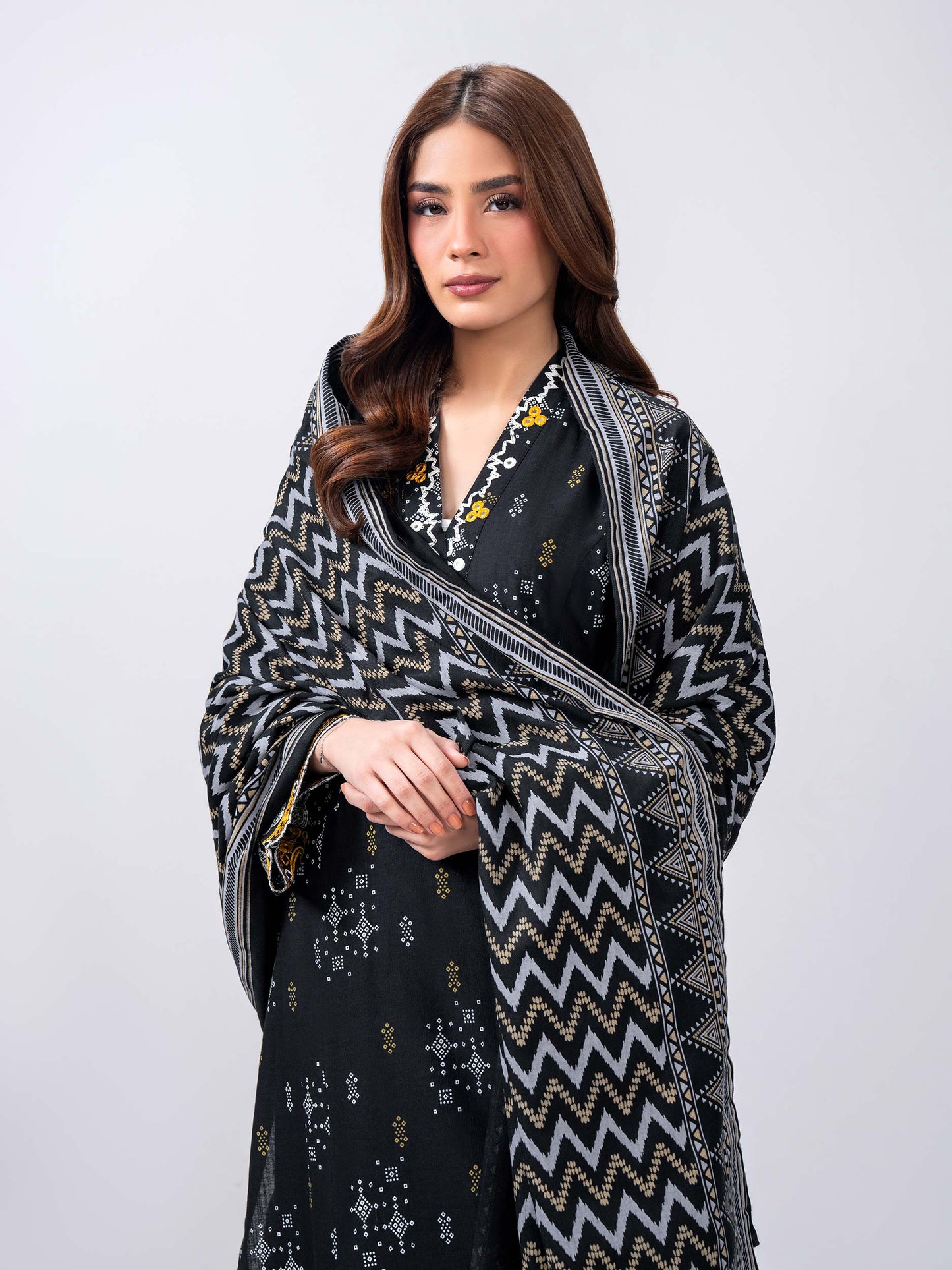 2 Piece Slub Khaddar Suit- Embroidered (Pret)