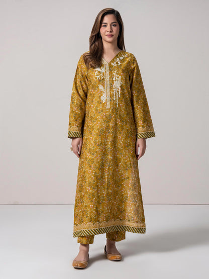 2 Piece Khaddar Suit- Embroidered (Pret)