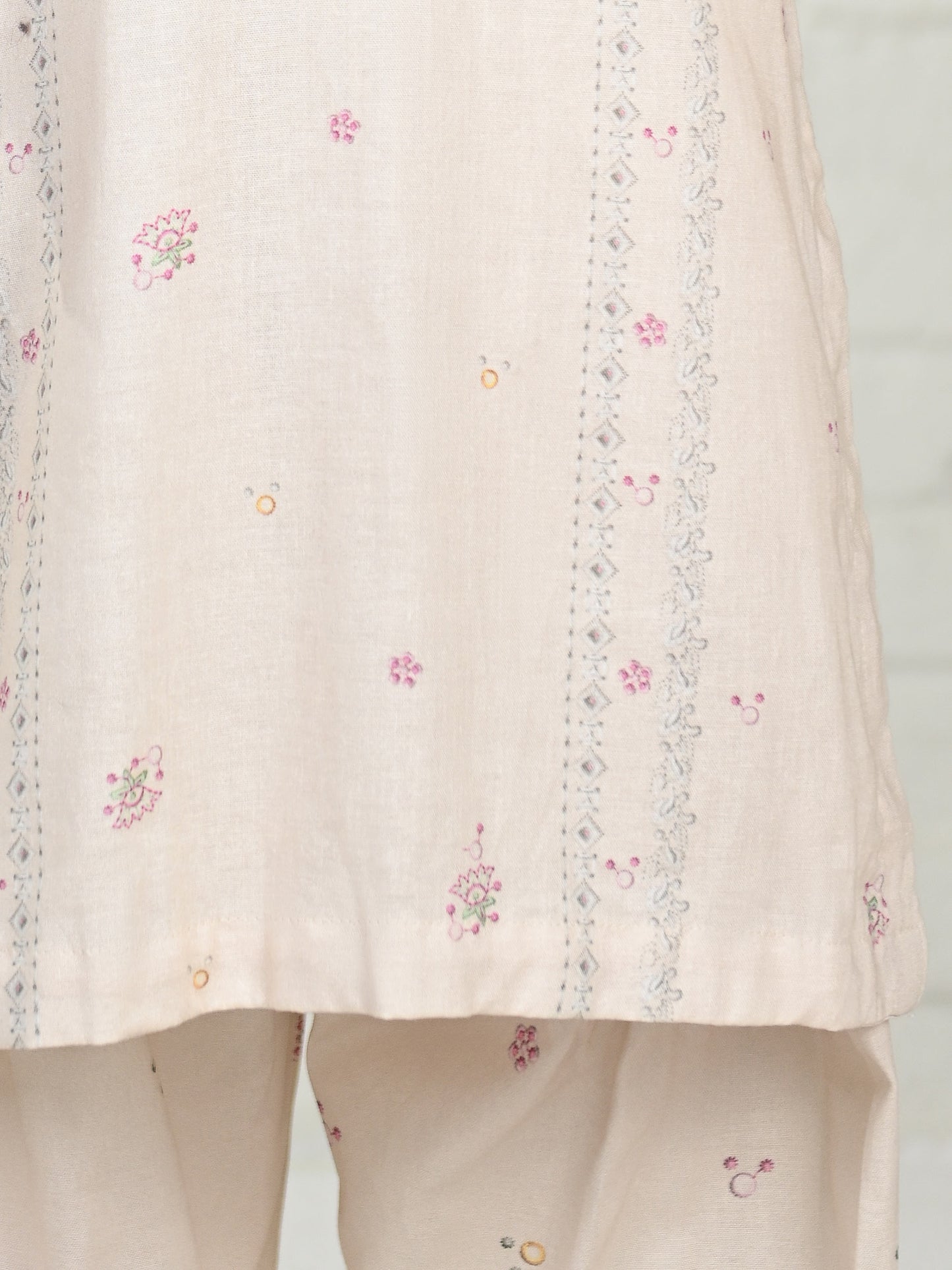 2 Piece Khaddar Suit (Pret)