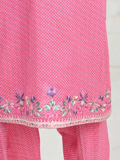 2 Piece Khaddar Suit- Embroidered (Pret)