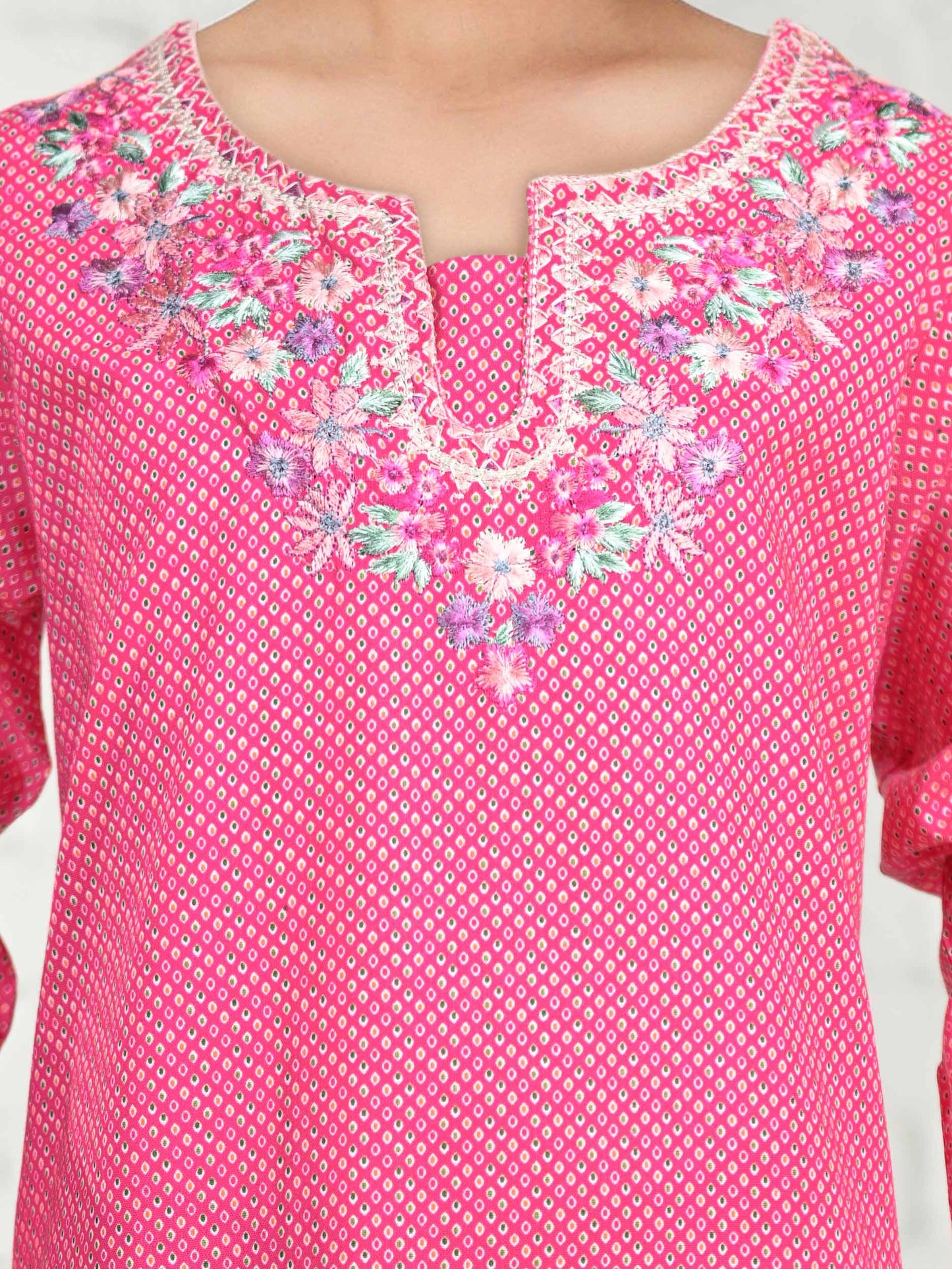 2 Piece Khaddar Suit- Embroidered (Pret)