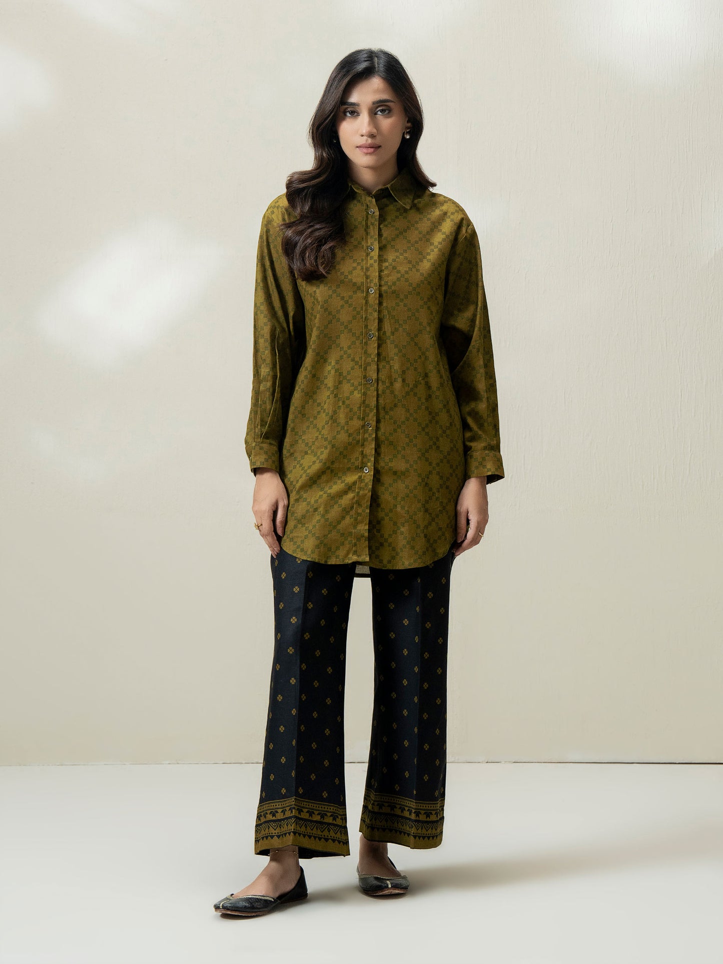 2-Piece Khaddar Suit (Pret)