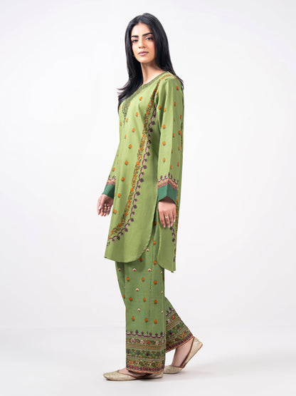 2 Piece Khaddar Suit- Embroidered (Pret)