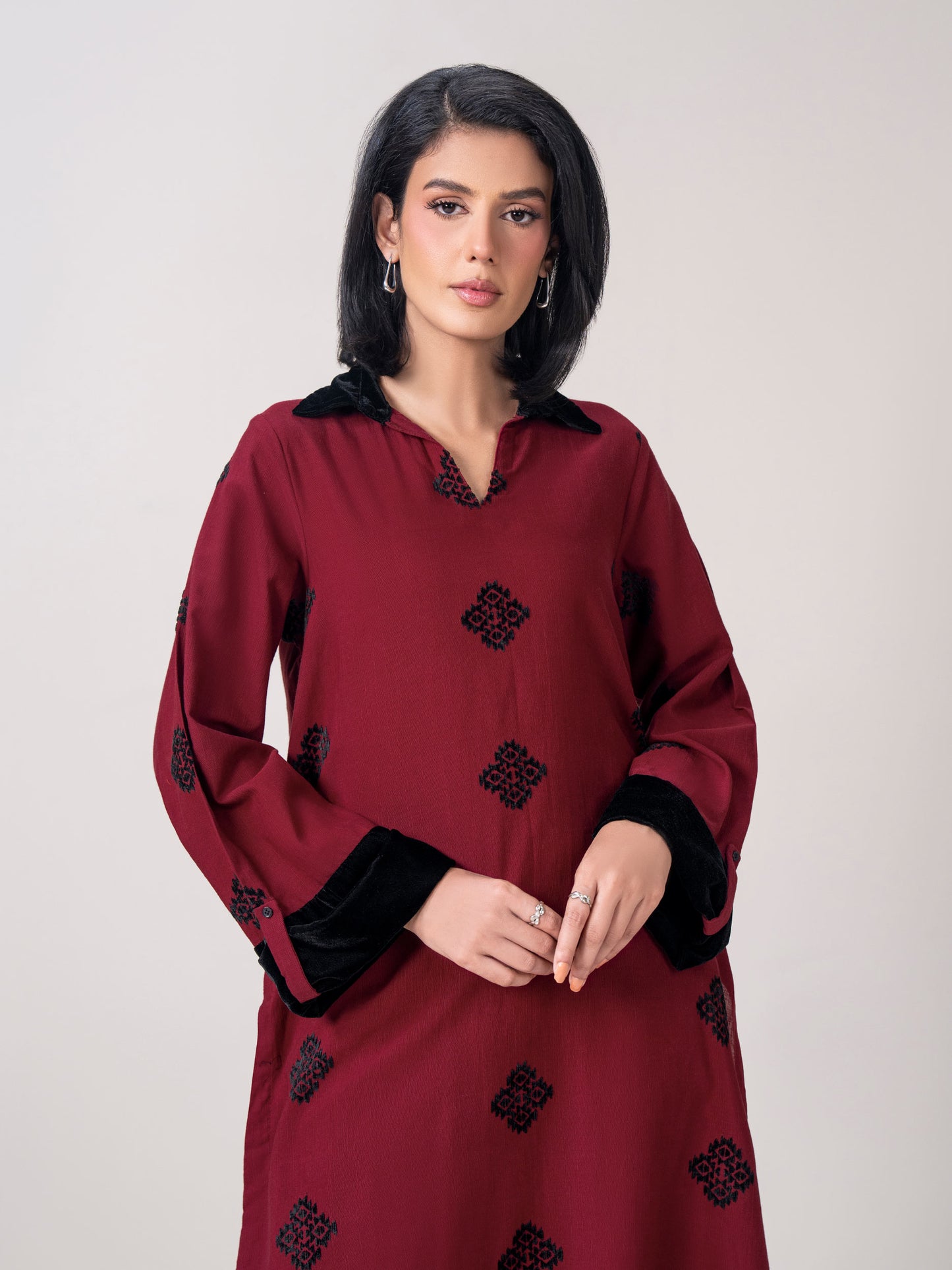 2 Piece Jacquard Suit- Embroidered (Pret)