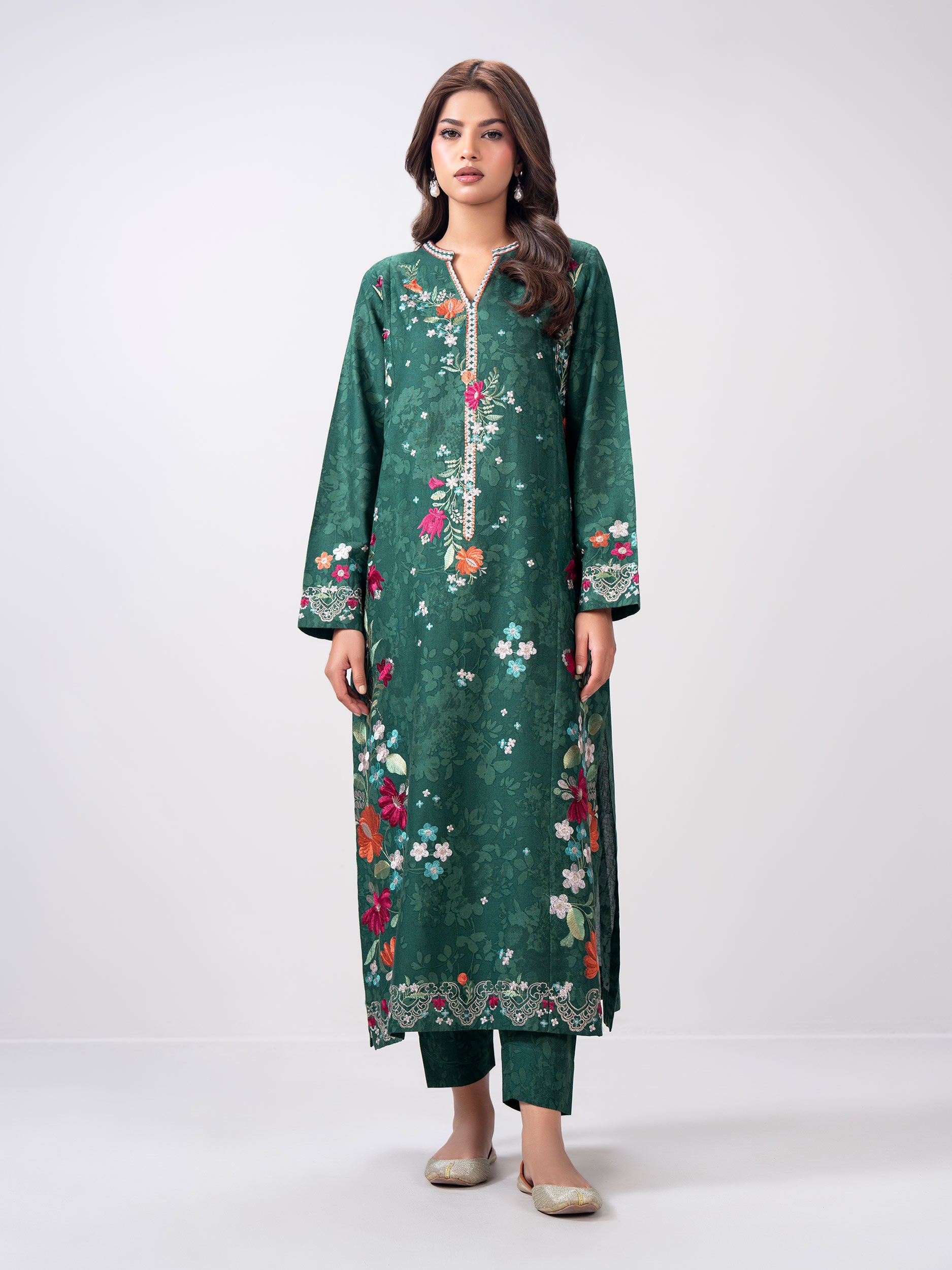 Retail Price: 7,499/-PKR