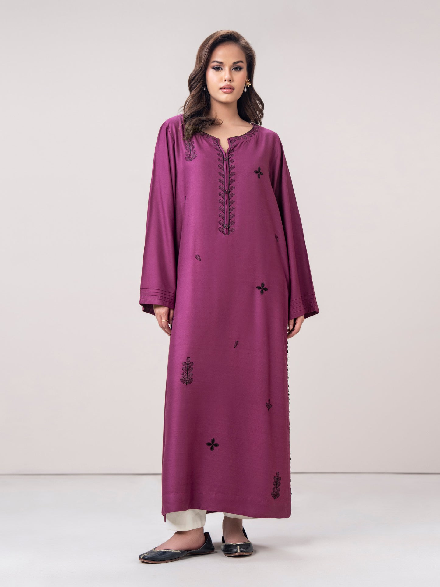 Khaddar Shirt- Embroidered (Pret)