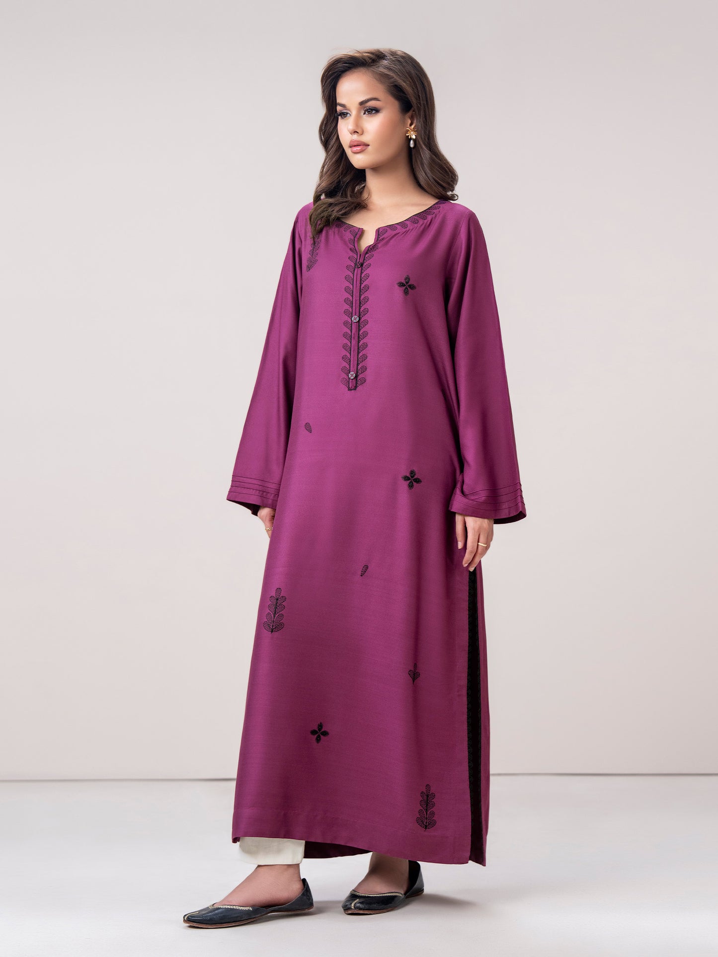 Khaddar Shirt- Embroidered (Pret)