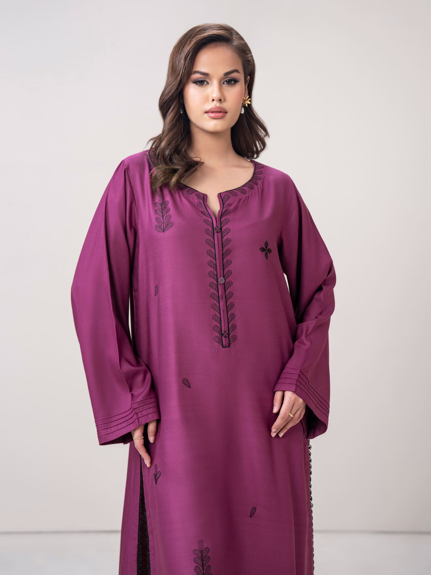 Khaddar Shirt- Embroidered (Pret)