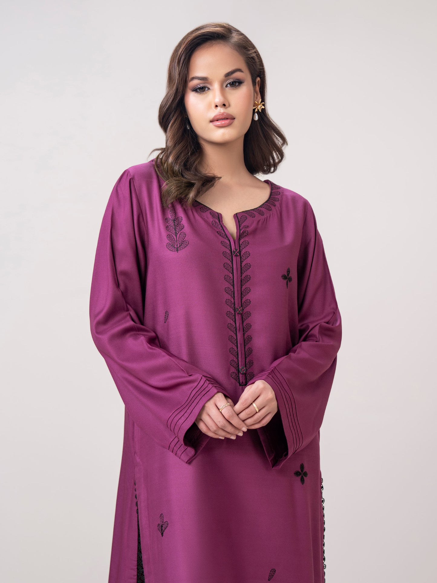 Khaddar Shirt- Embroidered (Pret)