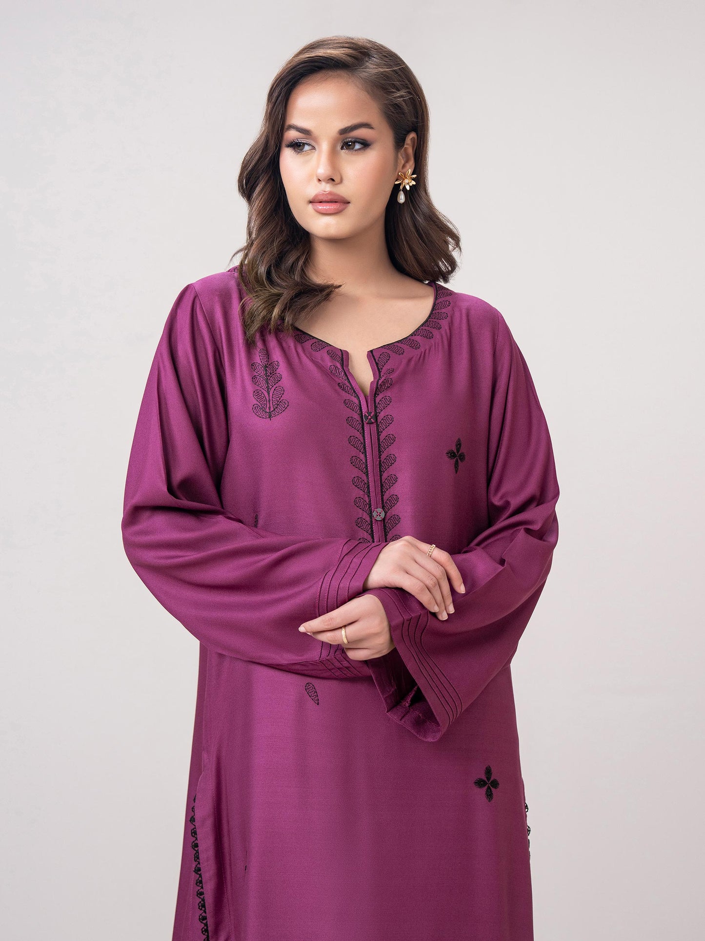 Khaddar Shirt- Embroidered (Pret)