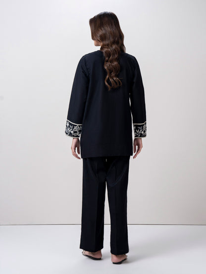Slub Khaddar Co-ord- Embroidered