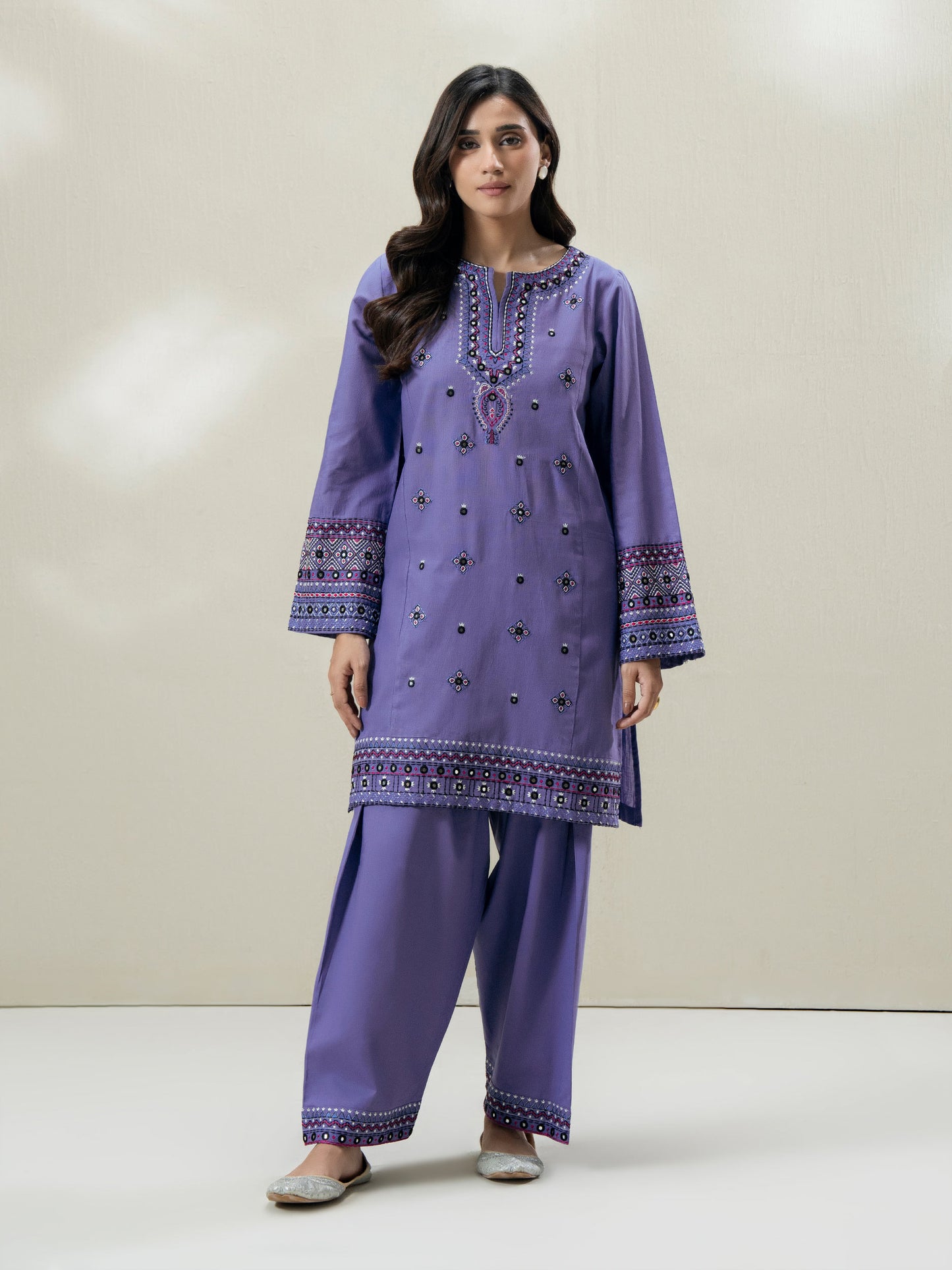 2-Piece Slub Khaddar Suit-Embroidered (Pret)