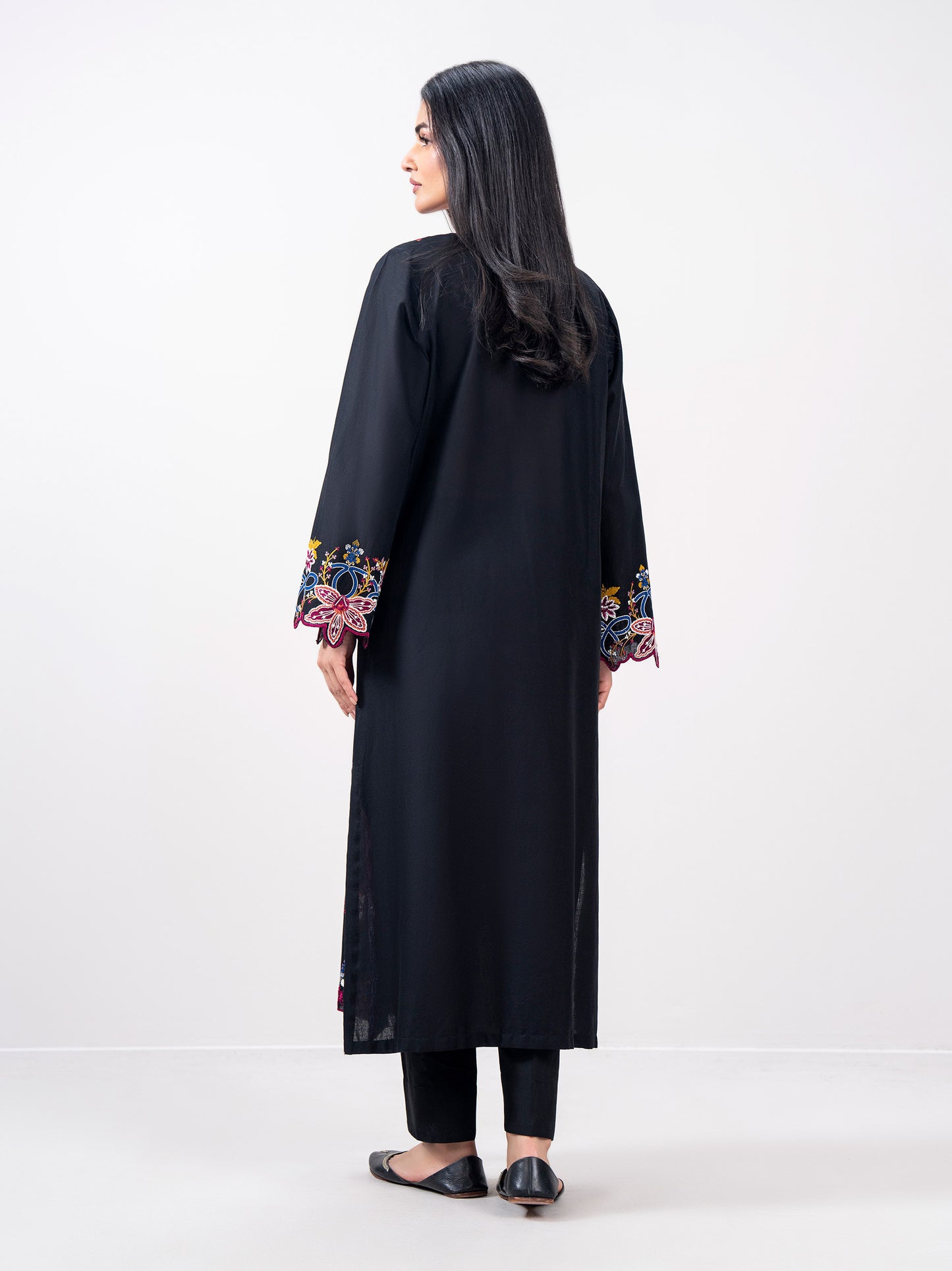 Khaddar Shirt- Embroidered (Pret)
