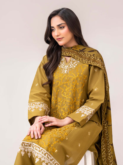 3 Piece Khaddar Suit- Embroidered (Pret)