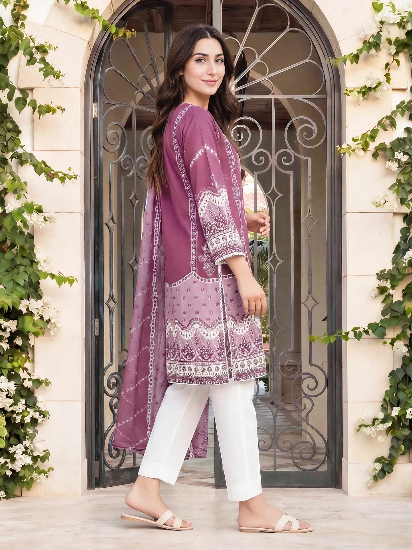 2 Piece Lawn Suit (Pret)