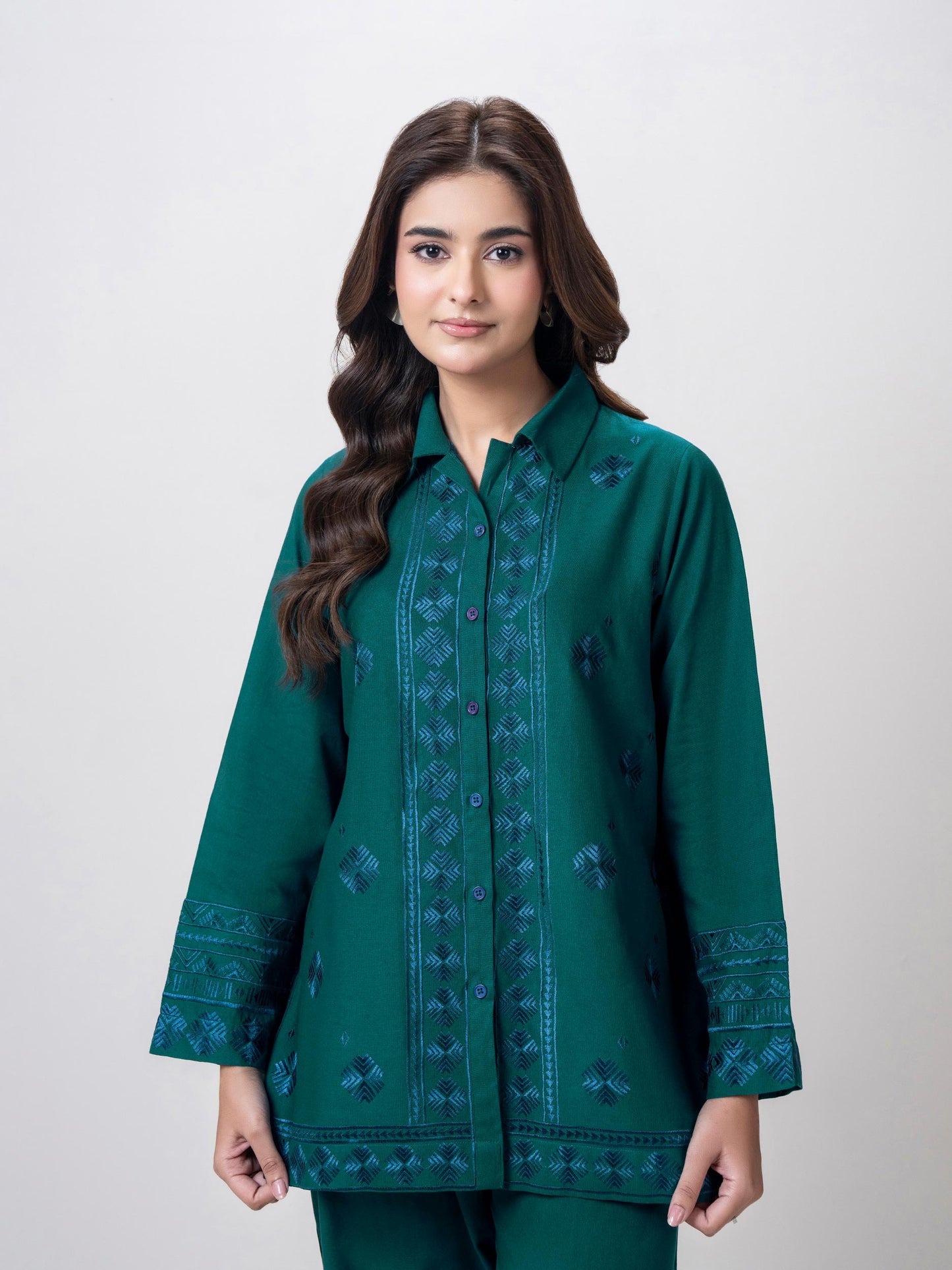 Khaddar Co-ord Set- Embroidered