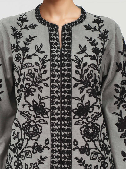 Yarn-Dyed Embroidered Kurti (Pret)