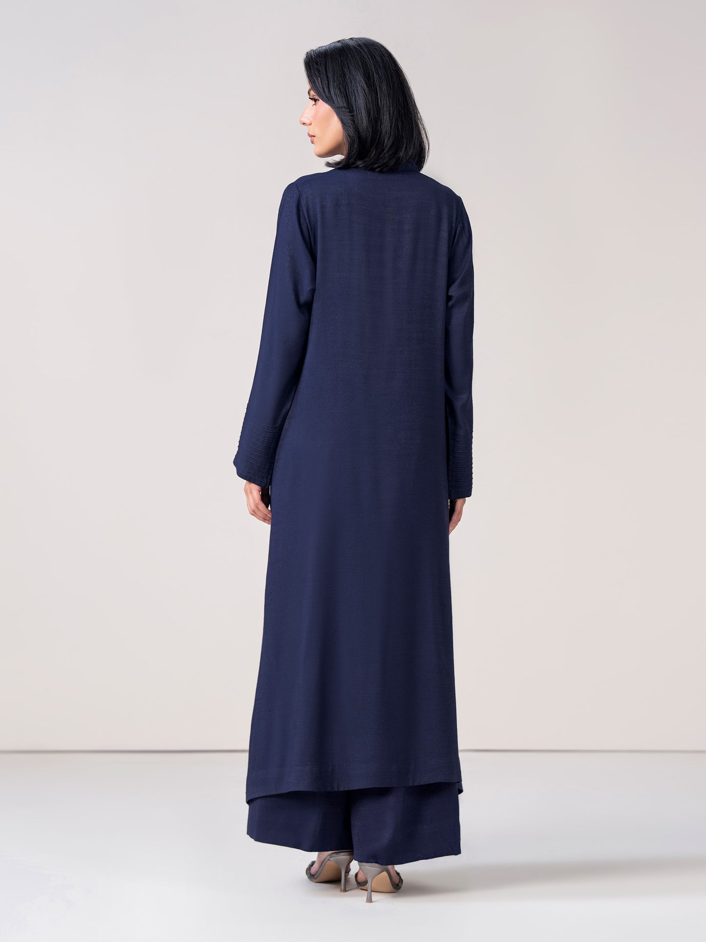 2-Piece Zari Karandi Suit (Pret)