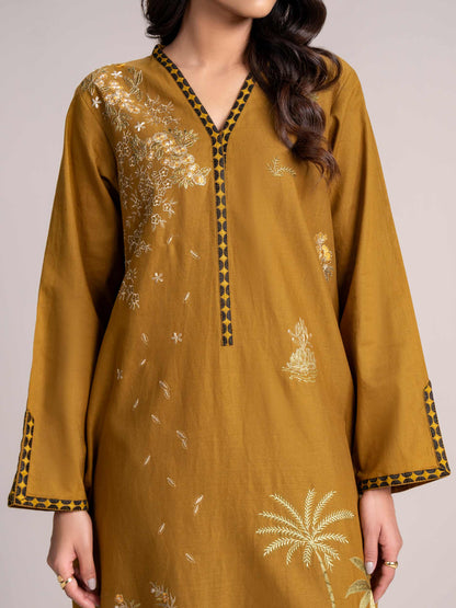 2-Piece Khaddar Suit-Embroidered (Pret)