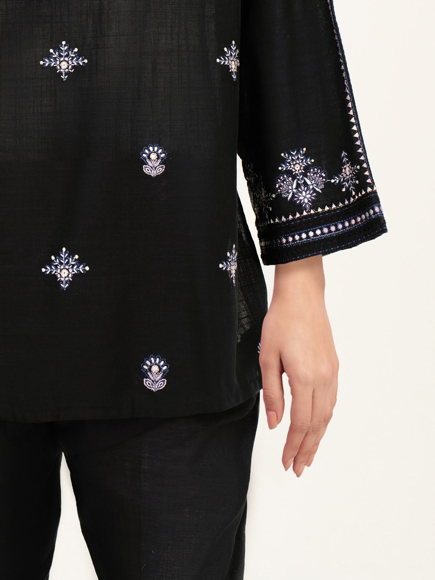 Lawn Slub Kurti- Embroidered (Pret)