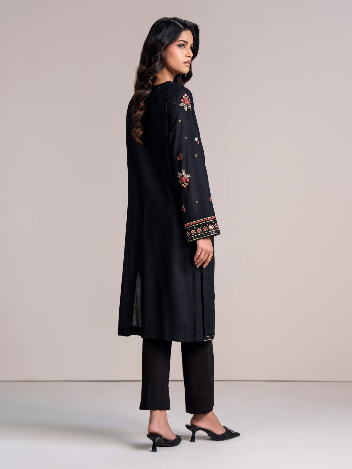 Karandi Shirt- Embroidered (Pret)