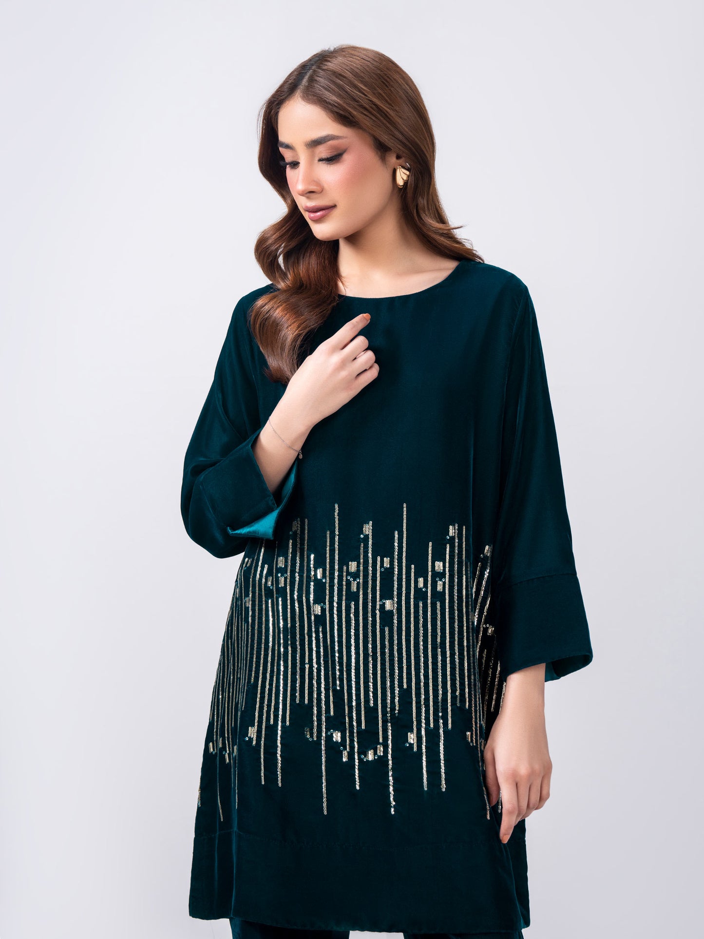 2 Piece Velvet Suit- Embroidered (Pret)