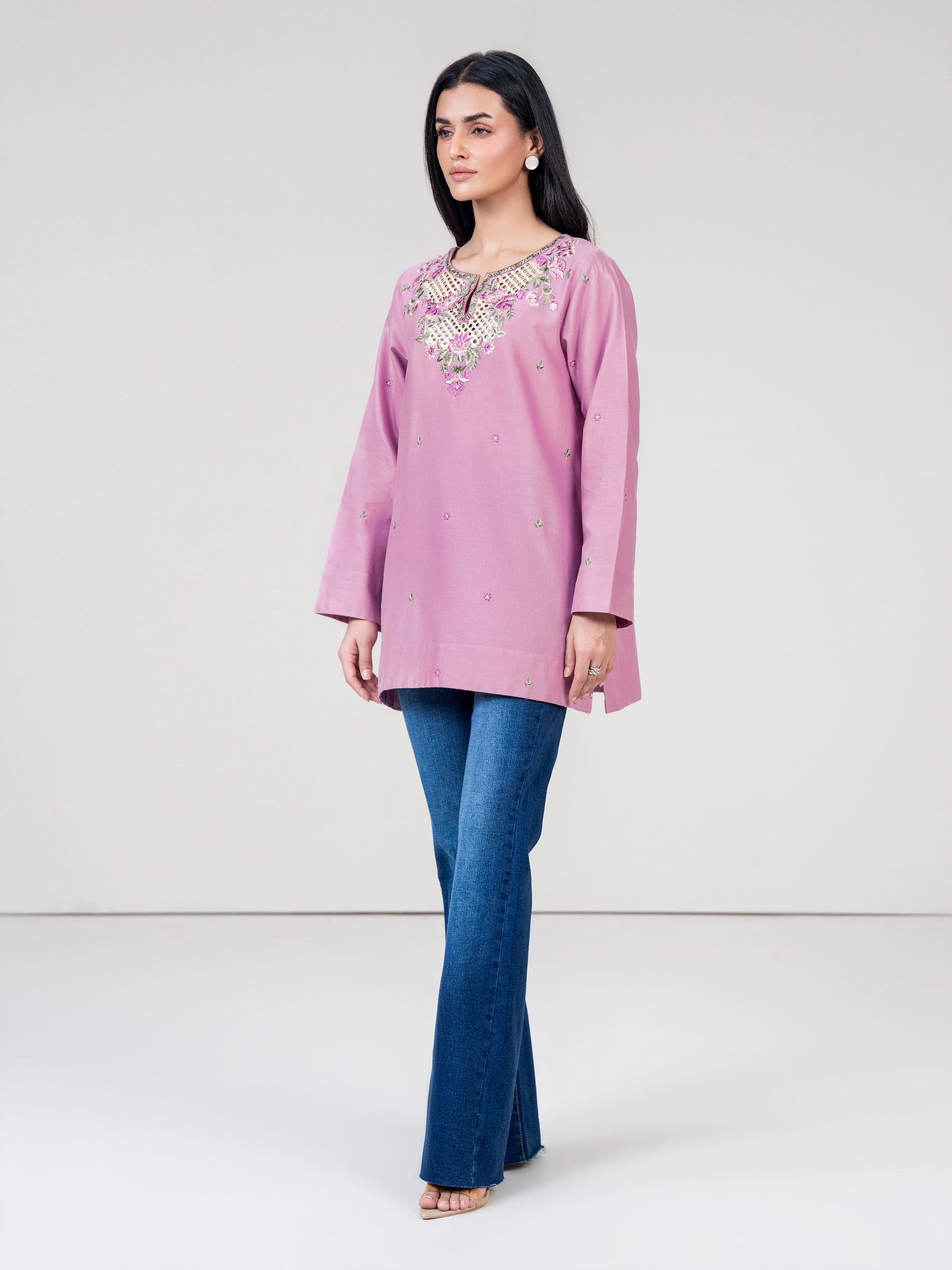 Khaddar Kurti- Embroidered