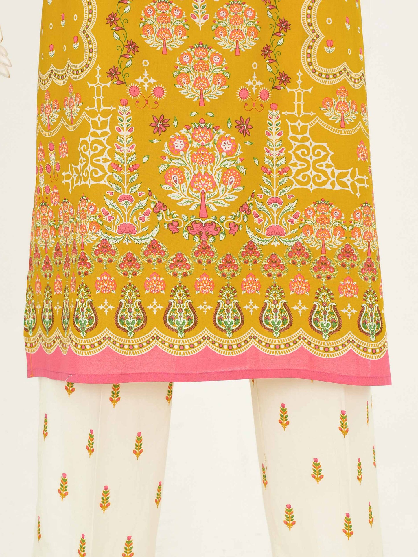 2 Piece Lawn Suit (Pret)