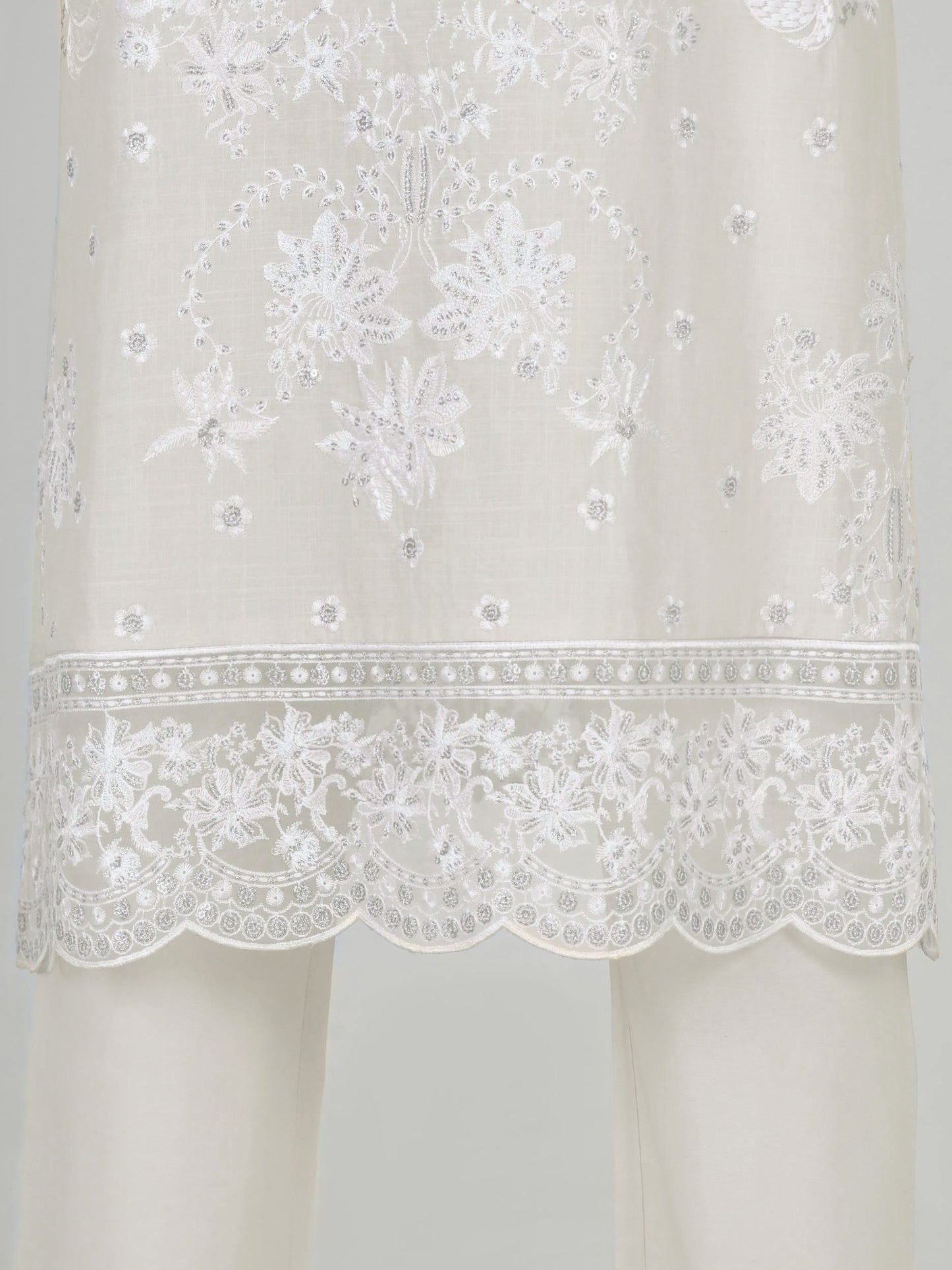 3 Piece Lawn Slub Suit- Embroidered (Pret)